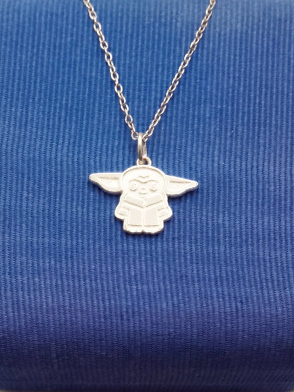 925 Sterling Silver Grogu Star Wars Pendant Necklace Disney Lucas Films Ltd. - Picture 2 of 13